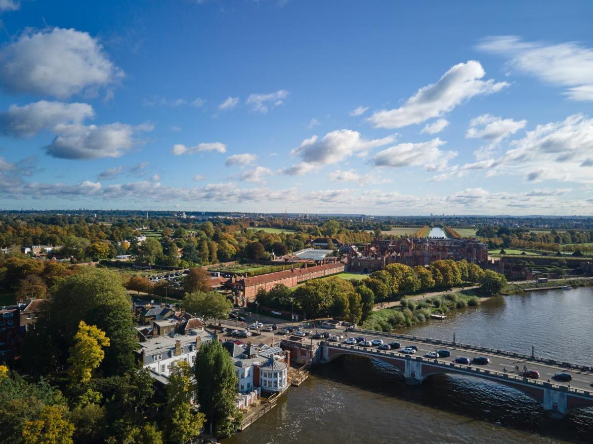 The Mitre, Hampton Court Hotel Kingston upon Thames  Exterior foto The River Thames at Hampton